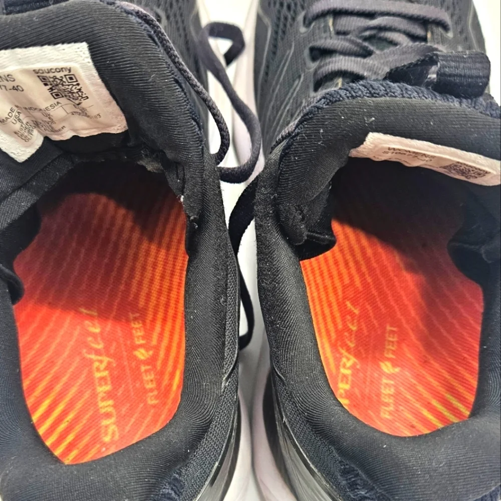 Saucony Women’s Running Shoes Black Gray Athletic Sneakers Size 8 EU 39 Comfort - Picture 9 of 10